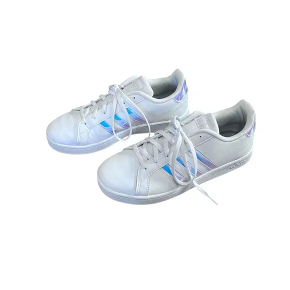 Adidas Women's White Sneakers Size 5 - Picture 3 of 6